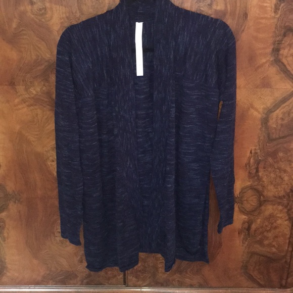 NWOT’s Lululemon Blissful Zen Sweater Navy M - Picture 7 of 7